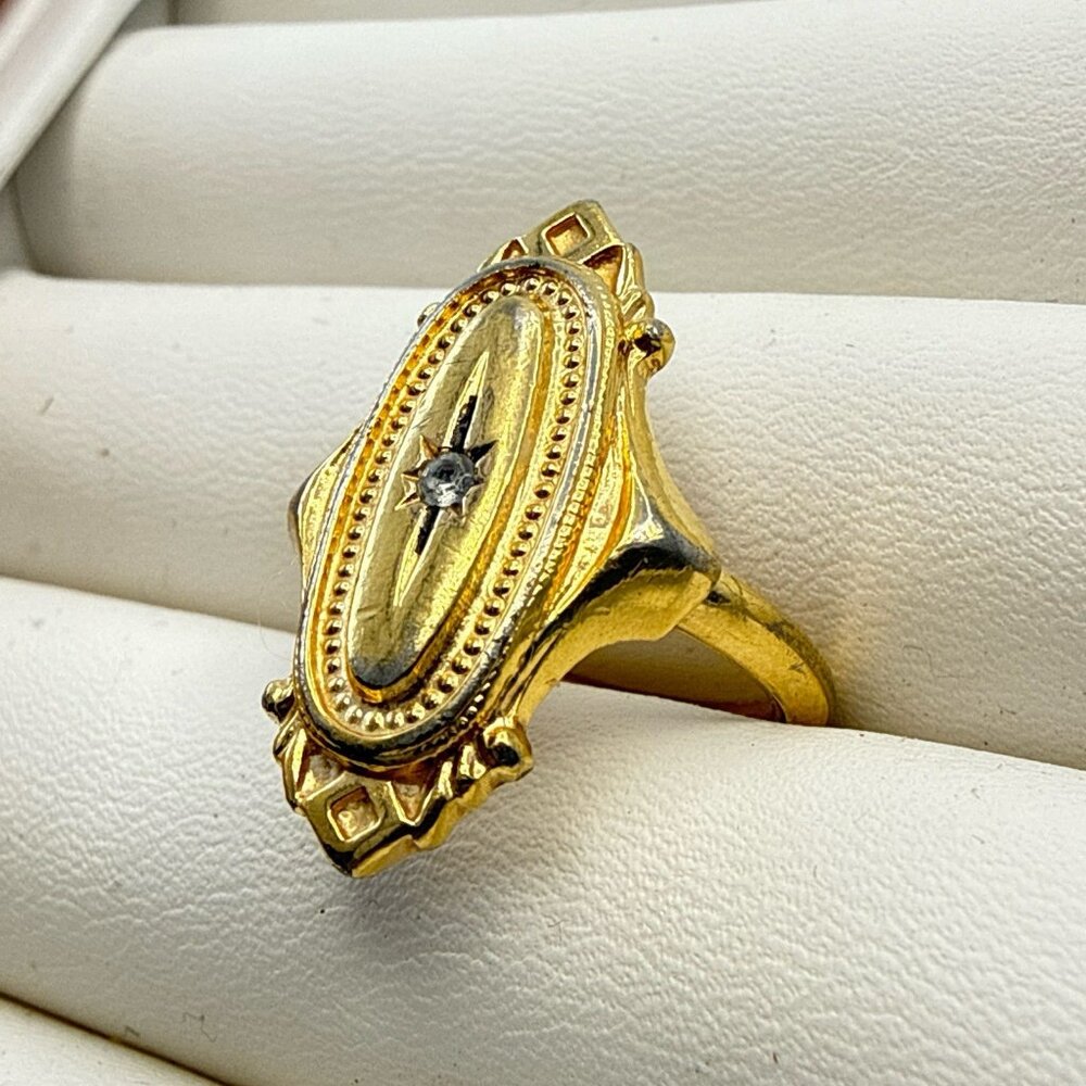 Vintage Avon Ring Kensington Victorian Revival sz 6- 6.5 Gold Tone 70s Starburst - Picture 2 of 13